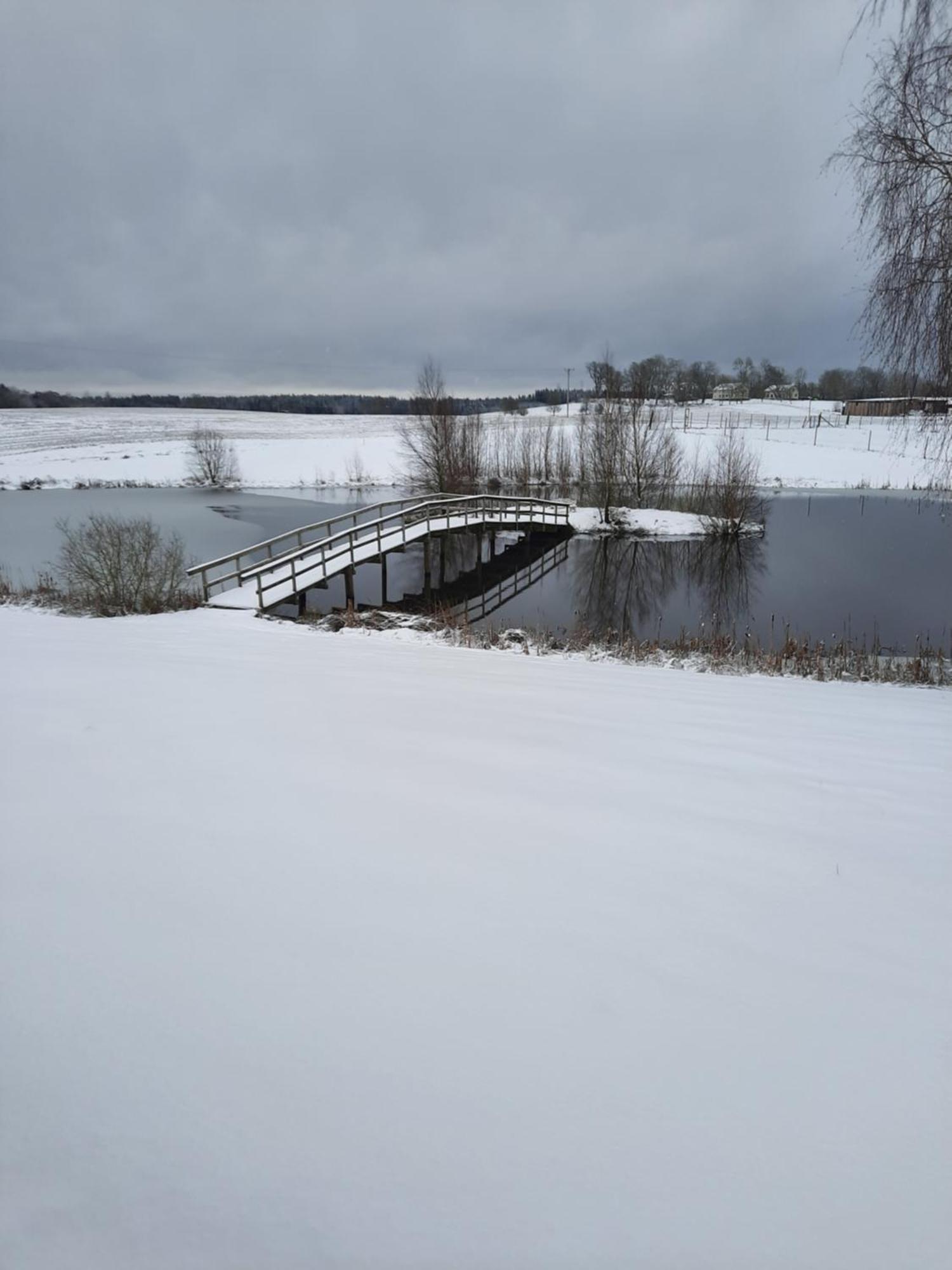 Sjoetorps Saeteris Stugby Larv Quarto foto